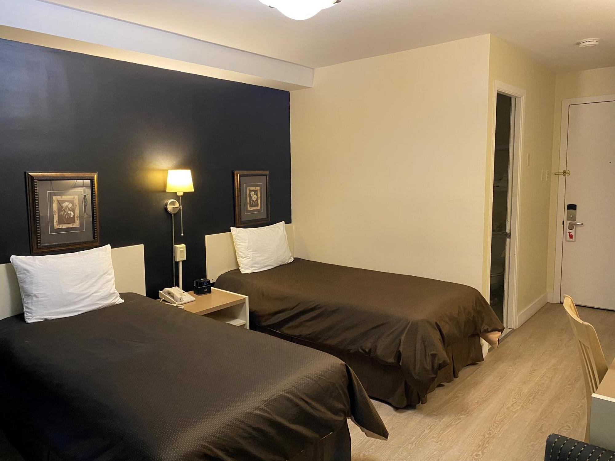 Hotel Centre-Ville Montmagny Bagian luar foto